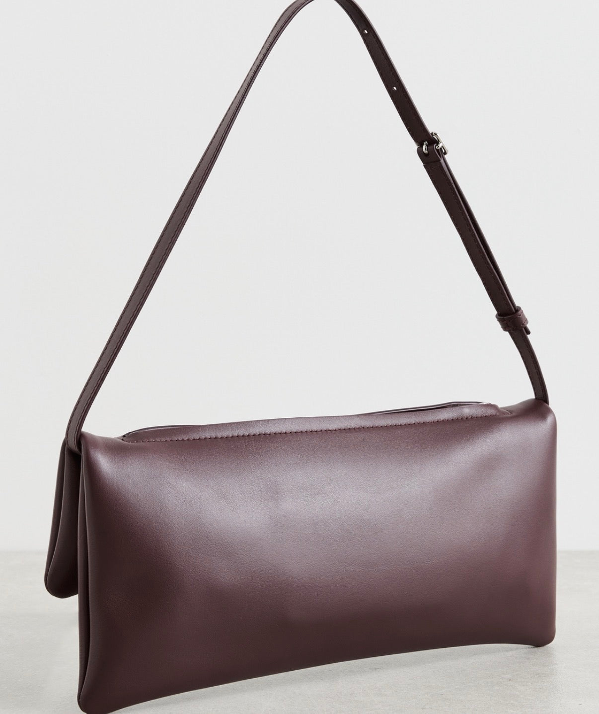 Courrèges Cuff leather shoulder bag