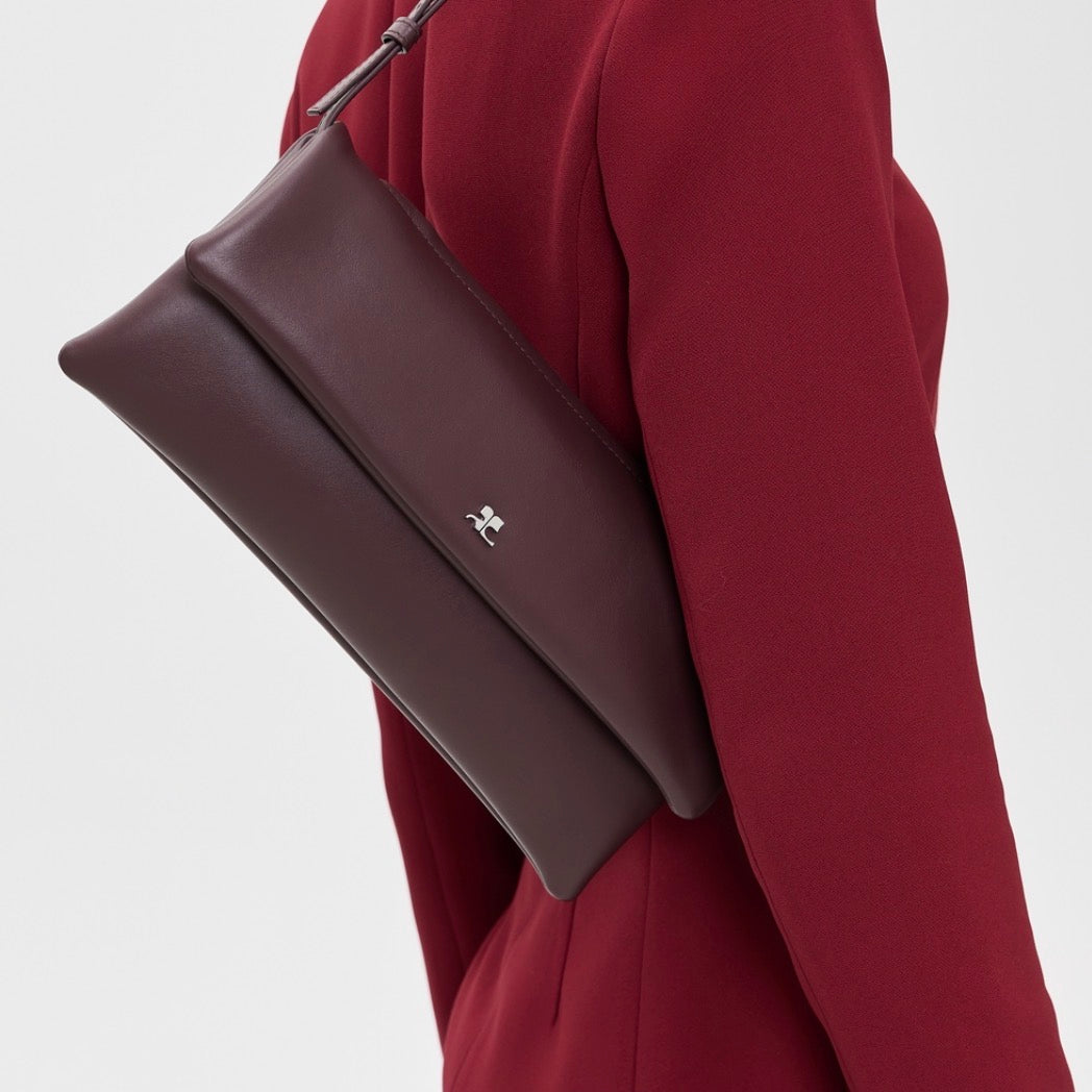 Courrèges Cuff leather shoulder bag